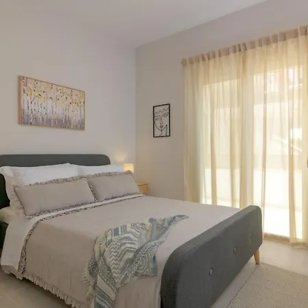 Renovated, Beachfront, Quiet Terrace And Balcony W Views, Near Rhodes Marina Aquavista Lejlighed *
